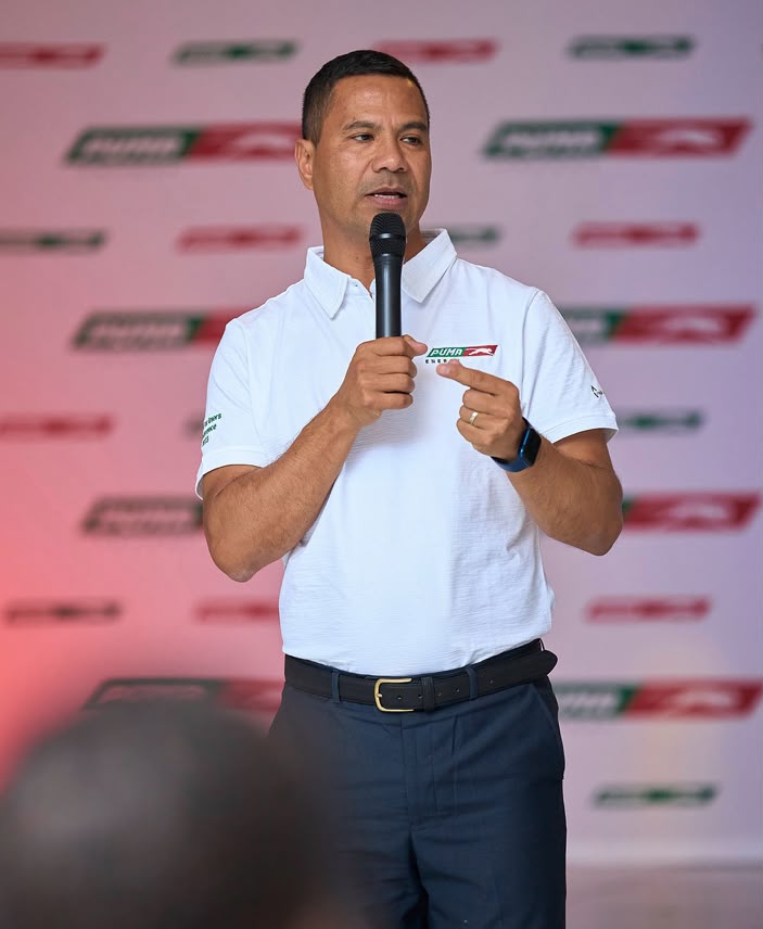 Lance Retief speaking